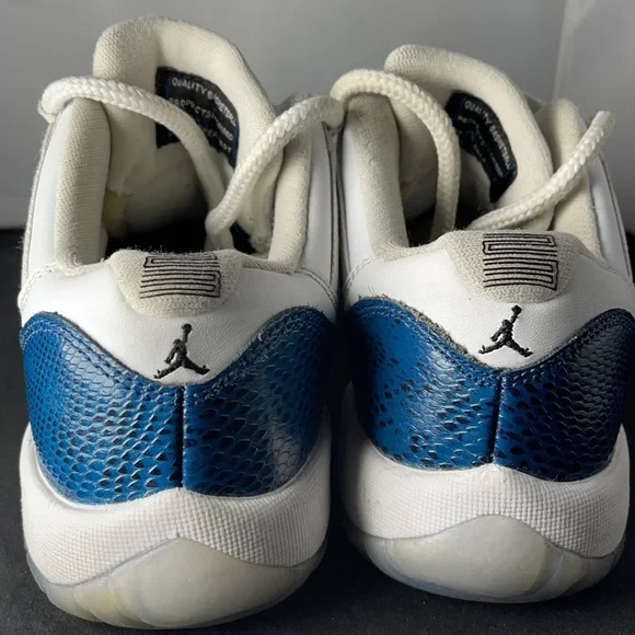 Nike Air Jordan 11 retro low snakeskin size 5Y no box CR6847-102